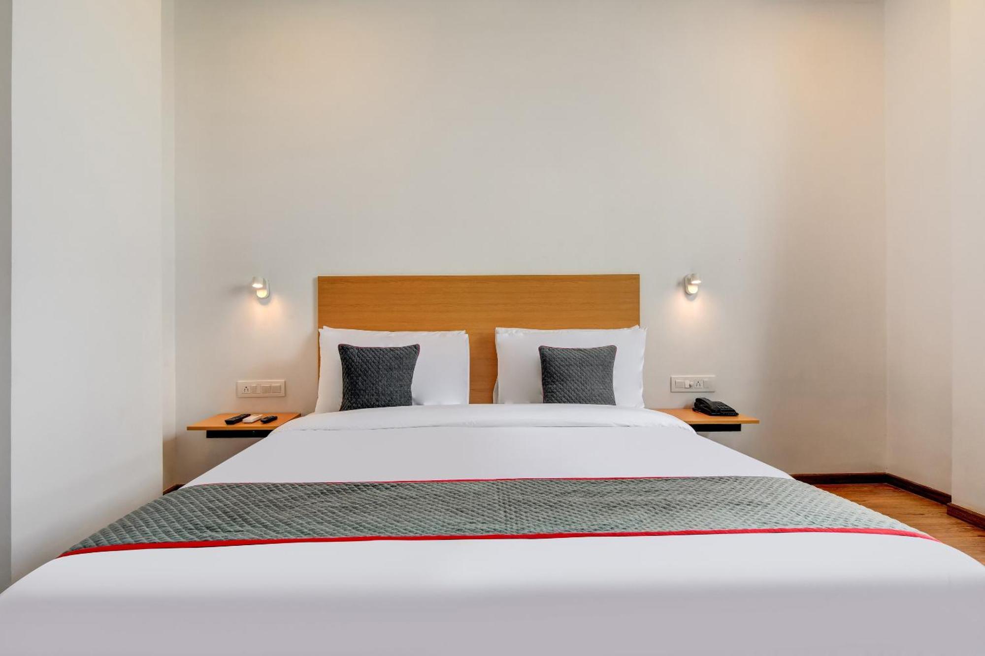 Townhouse 207 Hotel Downtown My Stay 자이푸르 외부 사진